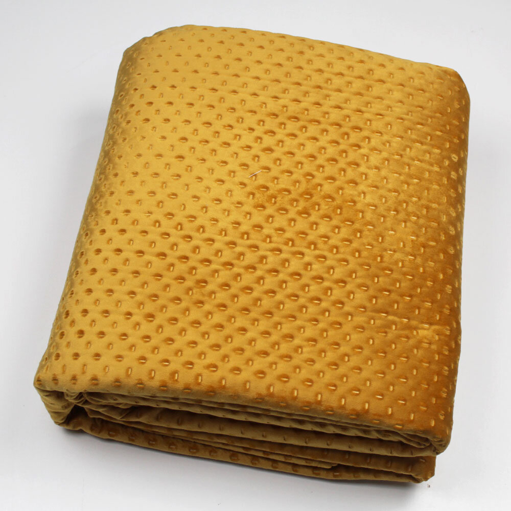 Copriletto-trapuntato-velvet-oro