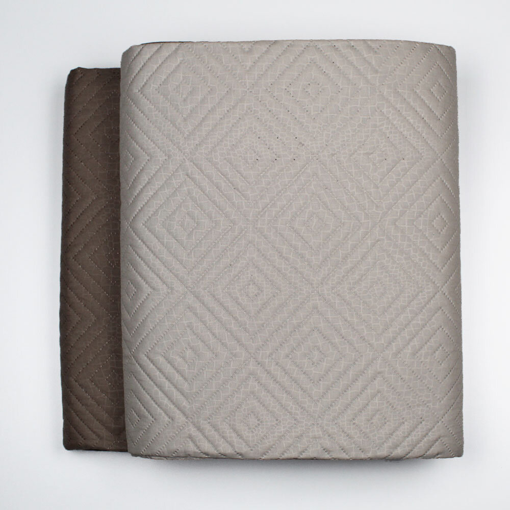 Copriletto-trapuntato-stone-marrone