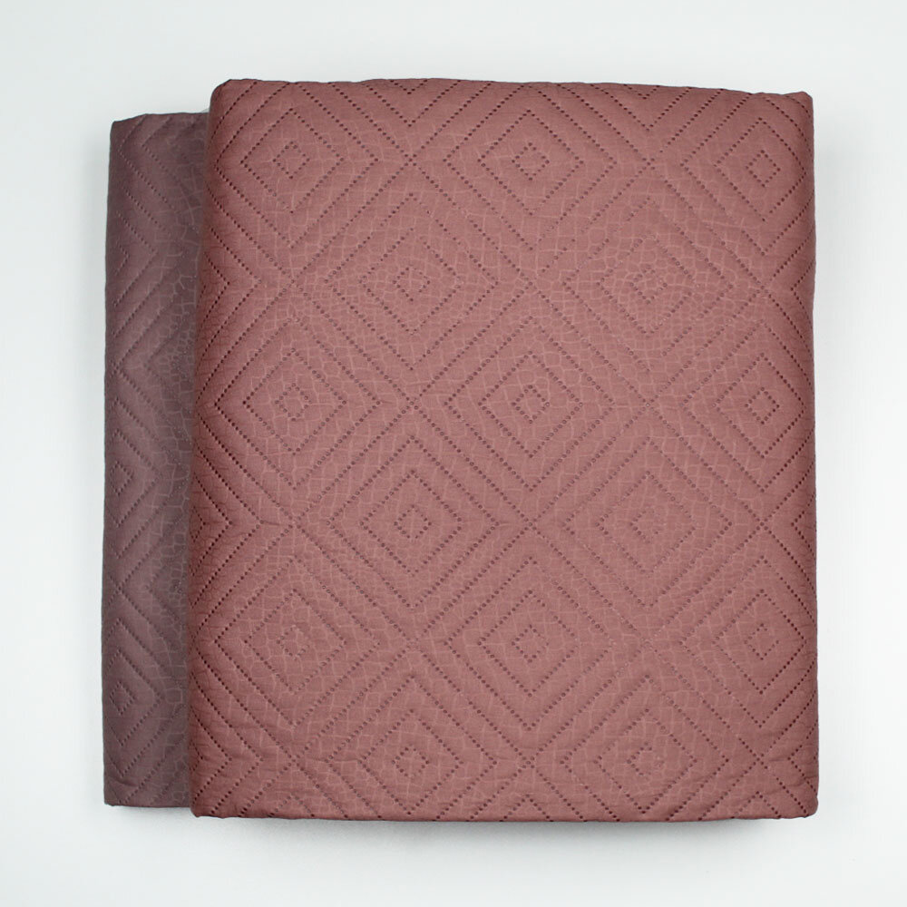 Copriletto-trapuntato-stone-rosa
