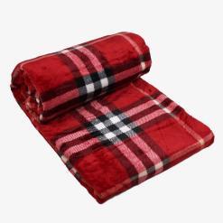 Plaid-pile-Anastasia-dis10