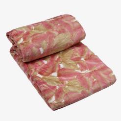 Plaid-pile-Anastasia-dis8